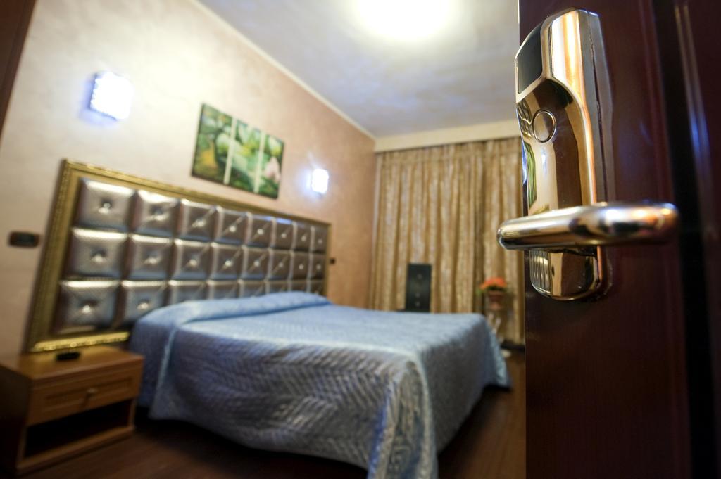 Bengasi Hotel Moncalieri